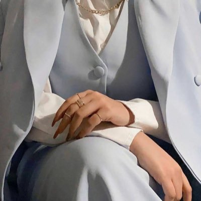 nadaalbalawi17's profile picture. 