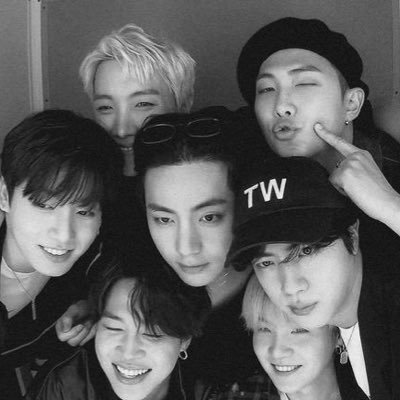 btsjess07's profile picture. “I just want to know their names”