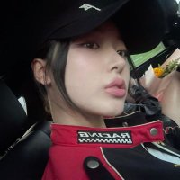 NILA (@ninilaniboo) 's Twitter Profile