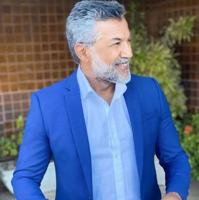USA N.Y 🇱🇷
Plastic surgery doctor 💊 😷
#Good #vibes
fitness🏋️ 💪travel 🛫sports 🎾🏀🏂🏄