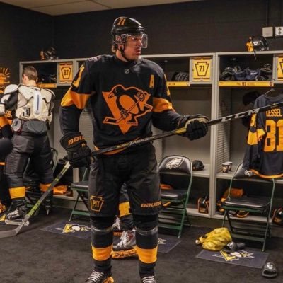CrosbyC1_87's profile picture. 20 | @Steelers #HereWeGo | @Penguins #LetsGoPens | @Pirates #LetsGoBucs