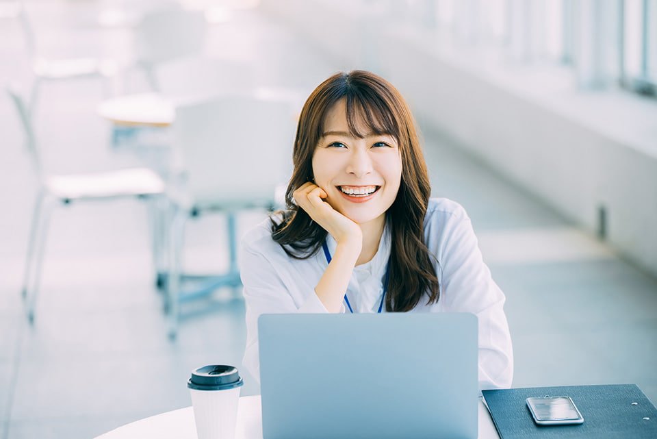 【公式募集】
弊社では在宅ワークスタッフを募集中です。
勤務時間に制限はなく、日収5,000円〜40,000円。
給与は日払い制で、即日お振込み可能です。
詳細・応募はLINEへ 👉 https://t.co/4yUNmmf6nu