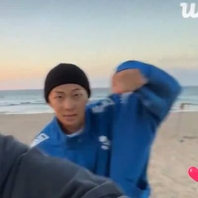 namjoon, jungkook, los demás bities i yo comiendo sopa maruchan con takis i mayonesa 👾💌 I only love @BTS_twt 🌠 | 🍎🐦⬛❄️|