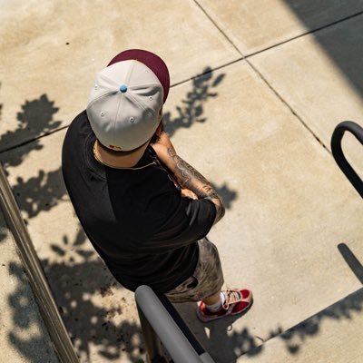 Photgrapher & Content Creator christopherkicks93@gmail.com follow my IG: https://t.co/E2YbiFMwZd