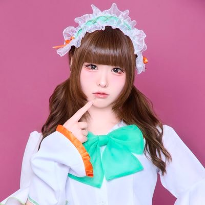 (@ma7mel_official)油そば一丁担当❗️🍜なっちゃんことあまなつです(°▽°)🍊【第1回春日亭PR大使油姫オーディションありがとうございました❕🍜】\サイリウムはすっぱいみかん色🍊🍀/