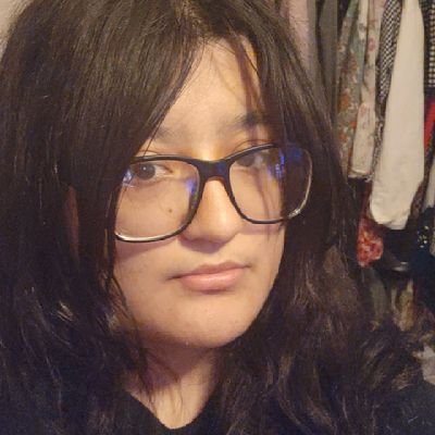 I'm 23 years old
I'm Mexican-American 🇲🇽🇺🇸
I'm a bookworm
subscribe to my YouTube channel 👇down below is the link👇