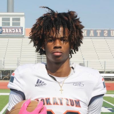 6’2 170lbs DB/WR🏈 CLASS OF 2026⭐️ATH| https://t.co/jYj9LTl7p2 | 3x Track All American —40 yard dash: 4.49 💨Cellphone📞 -2149240189 iamkswann@gmail.com