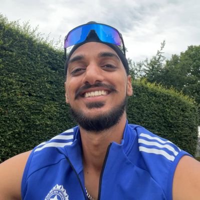 arshhnation's profile picture. just existing.
/@PunjabKingsIPL