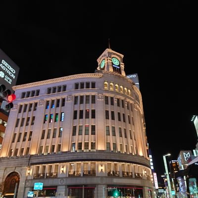 スティンガースの乾さんから。WEST.(藤井流星さん濃いめ)の深みに誘われている最中です。新参者ですがよろしくお願いいたします。よろしければいろいろお教えください😊関西人、転勤族です。
