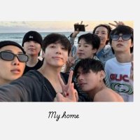 👑 âŸâŸ¬E ARE B⟬âŸCK 💜 BTS (@brenjiminsiot7) 's Twitter Profile