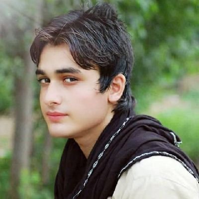 *ہم تو ہنستے ہیں دوسروں کو ہنسانے کی خاطر🫠*
*ورنہ دل پہ زخم اتنے ہیں کہ رویا بھی نہیں جاتا💔*
🥺..🫂