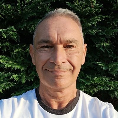 1793FR's profile picture. Trading & Indie. When it’s like butterflies Everything seems alright "L'actualité, le vide entre deux évènements"🌏🎶📈📖🦋 That cat's something I can't explain