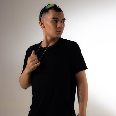 perdi meu x antigo @ofc_ygmndx DJ, Performer, Staff e outras coisas…. minastenista e voleifã