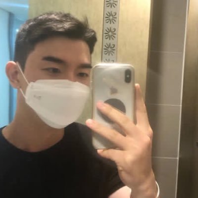 Barryhu11892583's profile picture. 