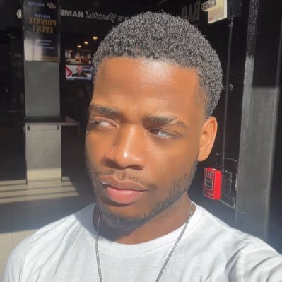 _KHANYE_'s profile picture. 