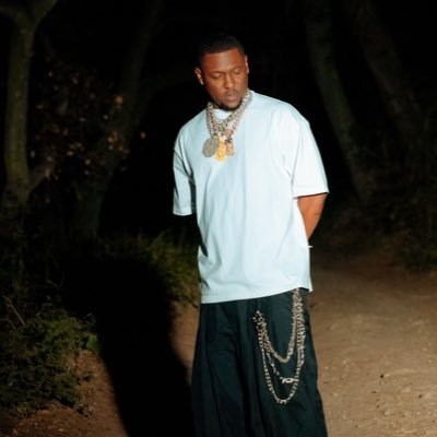 Hitboyupdates's profile picture. 🏆 #1 source for all things Hit-Boy
🎧 Beats • Studio Moments • Interviews • Music
🎬 “Goldfish” (Hit-Boy x Alchemist) out now