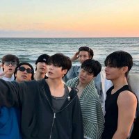 vale lvs tae⁷ (@kdmthv) 's Twitter Profile