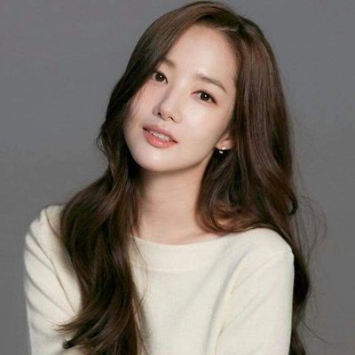 BrownAuror90382's profile picture. 