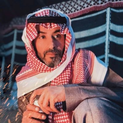 شاعر يكتب تحت تأثير الضمير-الله ثم المليك ثم الوطن 🇸🇦 communication | media