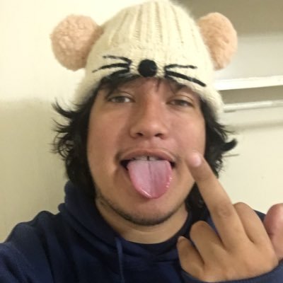 monomonky64's profile picture. Holi