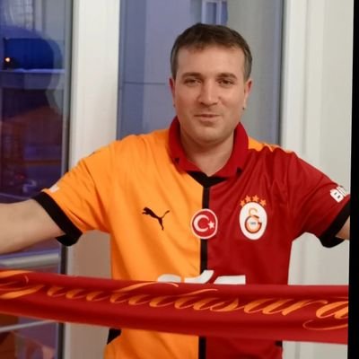 GulGencay48622's profile picture. 