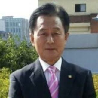 parkjaehyeong12's profile picture. 