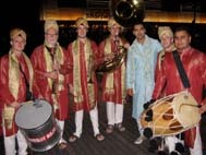 Bombay Baja are one of Europe's leading Indian brass bands and specialise in performing at weddings,festivals,walk-abouts and stage shows.
http://t.co/KfGke9xn