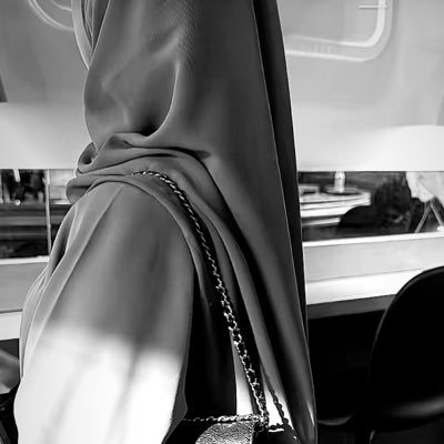 __maryamm_'s profile picture. lifeinsquares