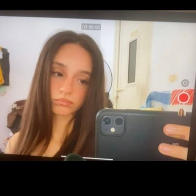 17 // 🇦🇱 (professional hater) // @sfocazzoo ti amo