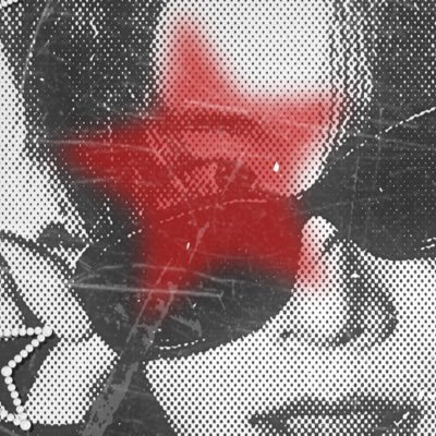 keep your eyes on the sky — have you seen this starboy? ★