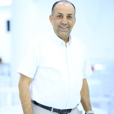 مهما كان موقفك ..كن عظيما فيه...
عضو نقابة الصحفيين الفلسطينيين والاتحاد الدولي للصحفيين
لست ناطقا باسم احد. ارائي تمثلني فقط .وان تقاطعت مع حركة او تنظيم ..