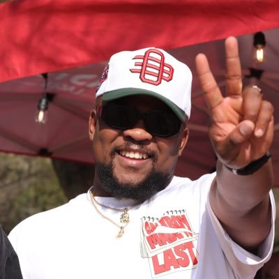 AbutiWadiChipi's profile picture. WORLD CUP CHAMPIONS 💙. Chelsea FC . London Is Blue . Orlando Pirates 🏴‍☠️