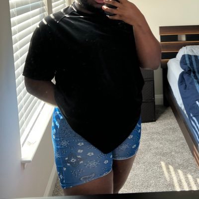 24 🏳️🌈| here for a good time, not a long time | fat booty grad student🍑
