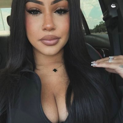 NSFW🫦| Content creator🎥| I travel✈️|B(D)SM😈|💬me on tele https://t.co/95yasSZPWN | PAID MEETUPS BOOKING🤑💰|DM FEE $10