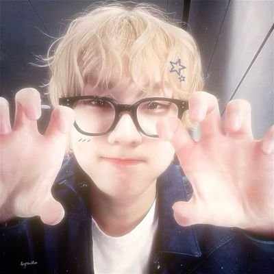 🐾 22 ⊹ they/them /ᐠ ̞⑅ ̞ᐟ\ ノ — txt 01/04 & enha 28/08 ⊹⁺₊