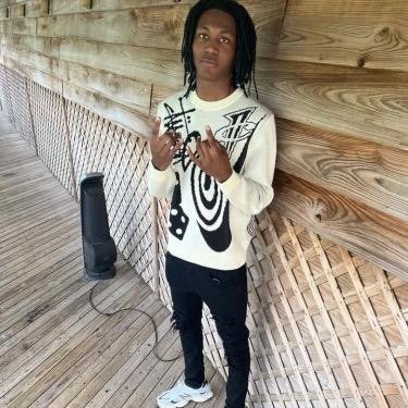bigbody615's profile picture. Cool freaky shii
