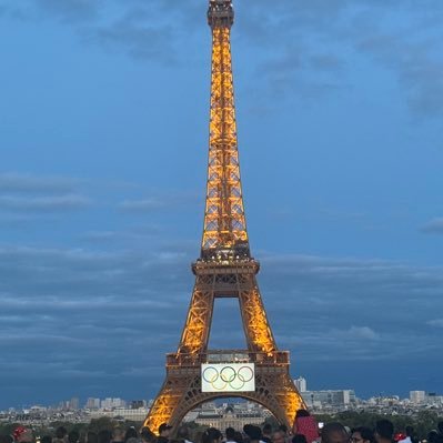 faiznassim1's profile picture. 😂😬😅