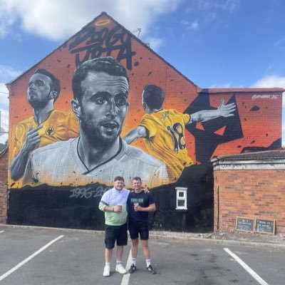 @Wolves & @officialKLtown home and away | hater of eddie howe | owner of many shit jackets | views are my own #FosunOut