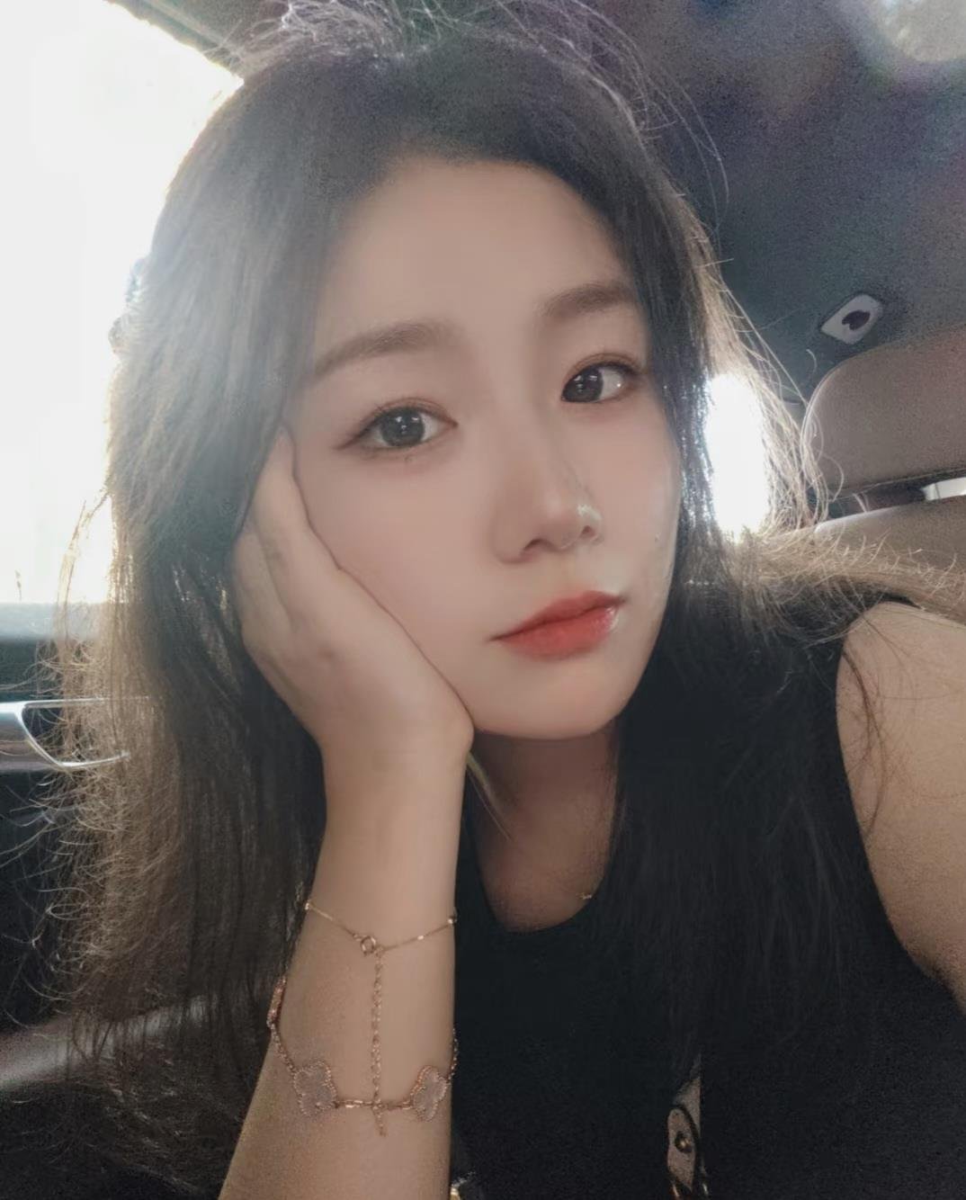 a75VB6DQS5lZT's profile picture. アカウントを非公開にするためにㅎㅎ