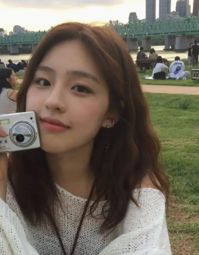 hlJILK64xS0eT4k's profile picture. 姉の娘がいない人の手🥰