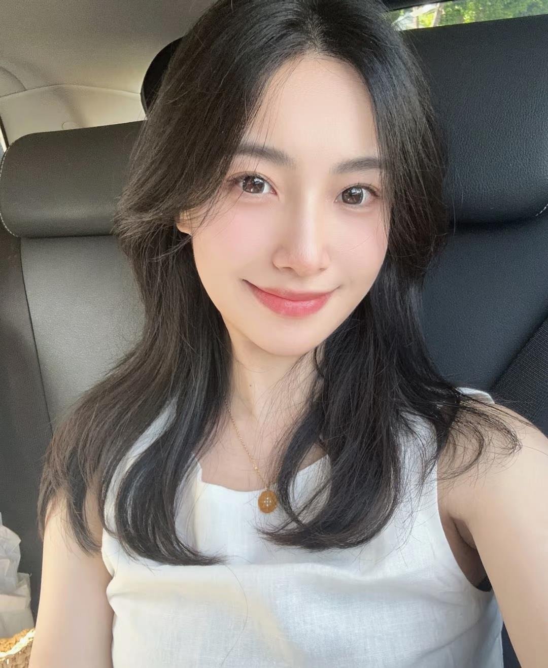 ys6X1bo3MSCL1O7's profile picture. 最近は太りすぎです。