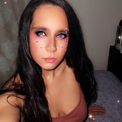 🍃 Cannabis Connoisseur
👍Product tester
💜@mjrleaguedabber💙
🌈 Love is love
🚫No drama
💫 Let's collab!