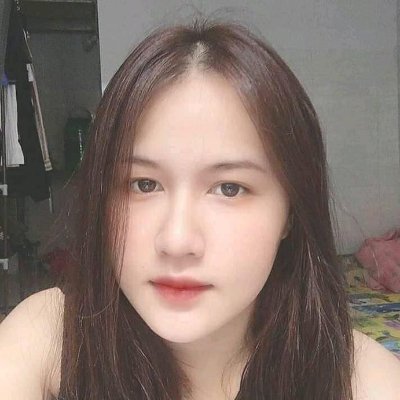 LydiaJones14057's profile picture. 