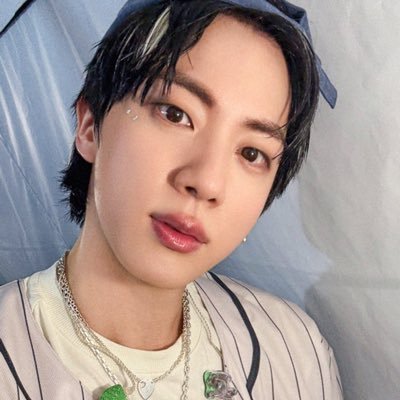 28 • jinkook • pop punk • 木兎光太郎 ♡ • she/her • LY ‘18 9/6, 10/3 • PTD LA ‘21 11/27, 11/28 ⟭⟬ ♡