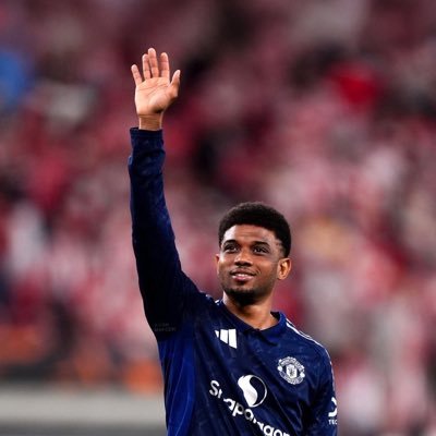 makafui_ja's profile picture. God | Forex | Peace | Milan | United | Warriors