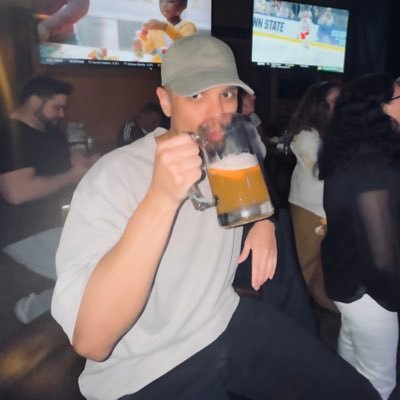 mrrbrownguyy's profile picture. gaming and chilling