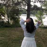 Chari🦢 (@chariishere_) 's Twitter Profile