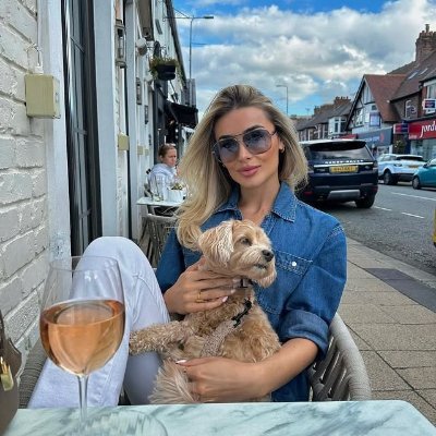 JandeOk's profile picture. Passion for economics/focus on policy impact