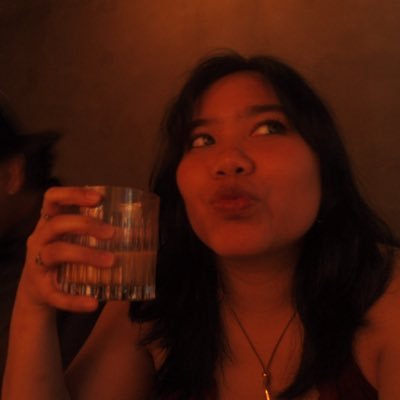 nicheIle's profile picture. rock chick