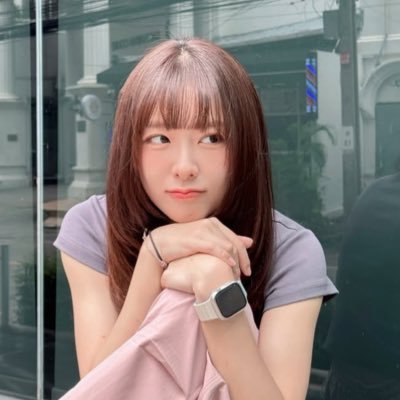 b๋oo Profile